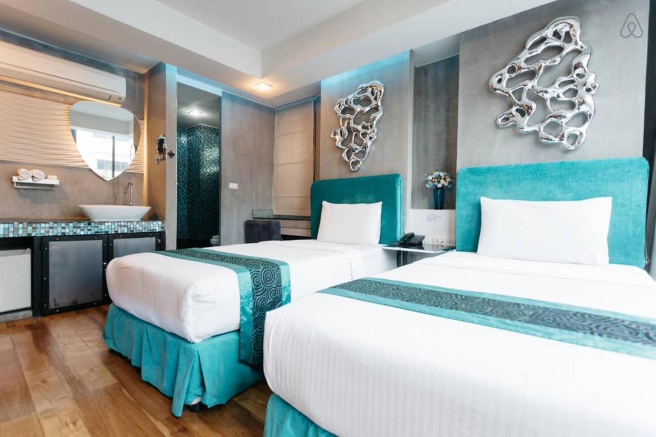 Blutique Hotel Bangkok Exterior photo