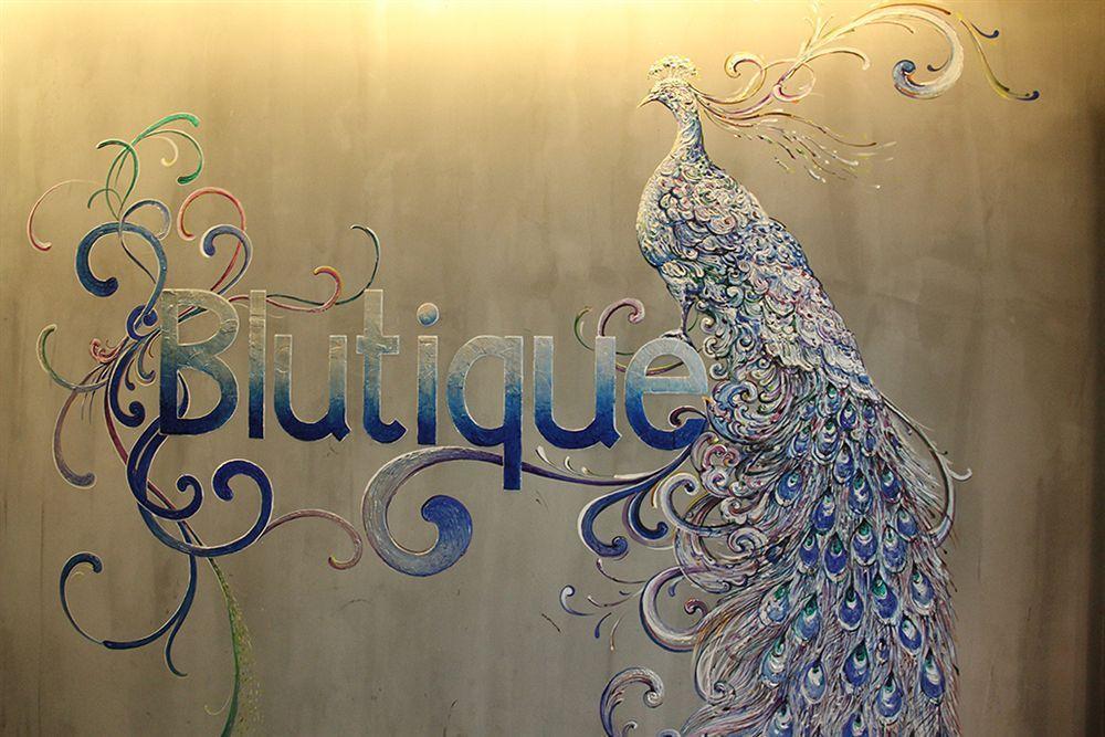 Blutique Hotel Bangkok Exterior photo
