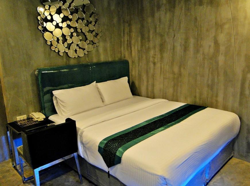 Blutique Hotel Bangkok Exterior photo