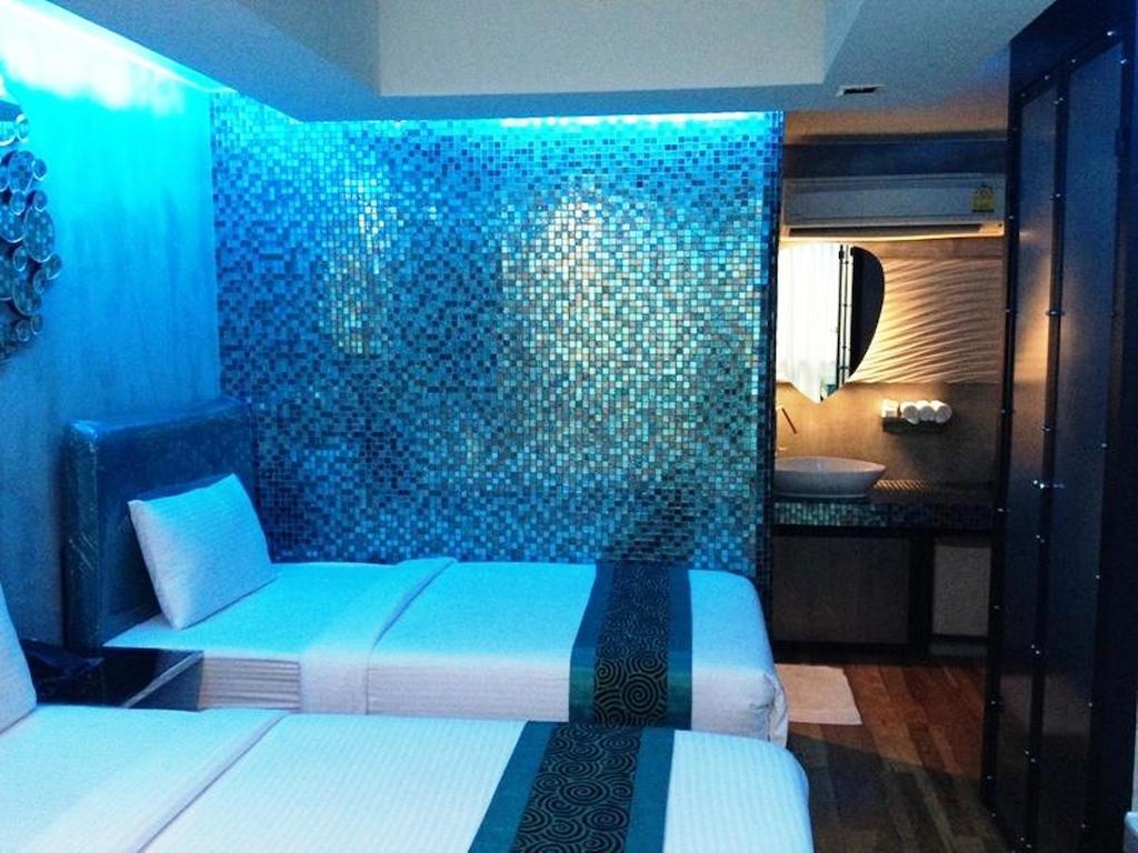 Blutique Hotel Bangkok Exterior photo