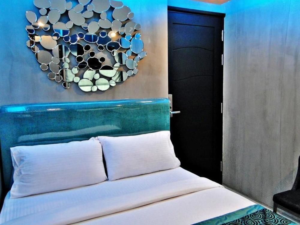 Blutique Hotel Bangkok Exterior photo