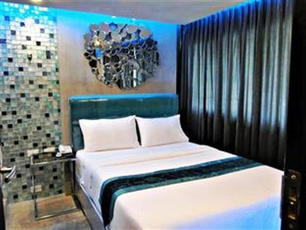 Blutique Hotel Bangkok Room photo